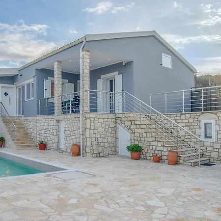 Villa Voka Acharavi (Corfu)